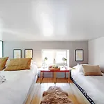Magnificent Apartment - 2Br 7P - Les Buttes Chaumont
